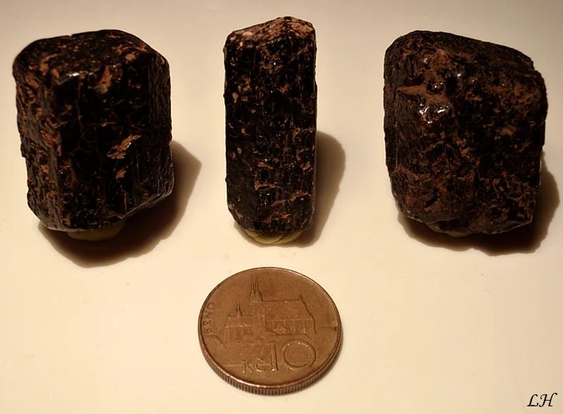 Kaersutite