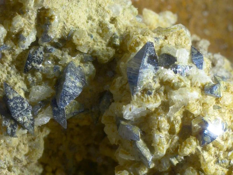 Mineral photo of Anatase from locality Selva, Sedrun, Switzerland
