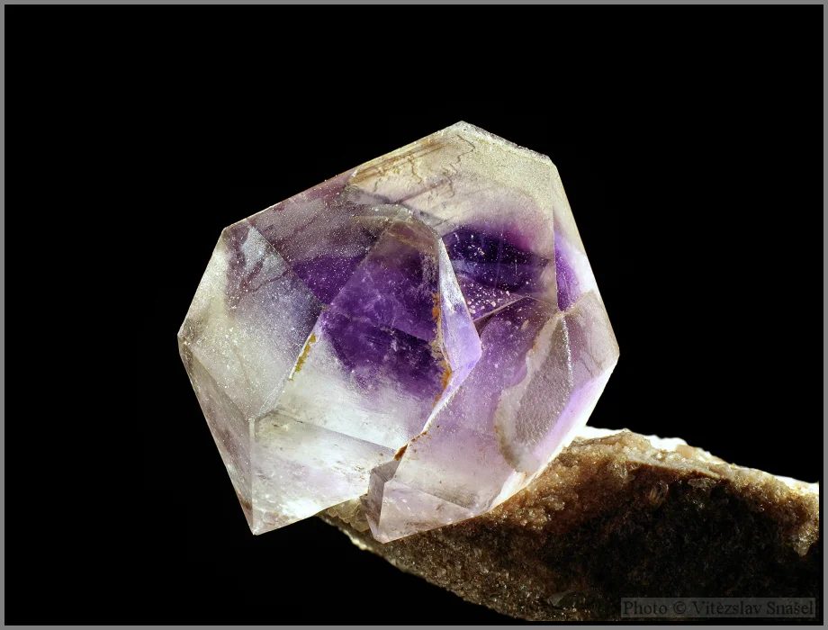 Mineral photo of Quartz (var. amethyst) from locality Priozersk, Karagandy, Kazakhstan