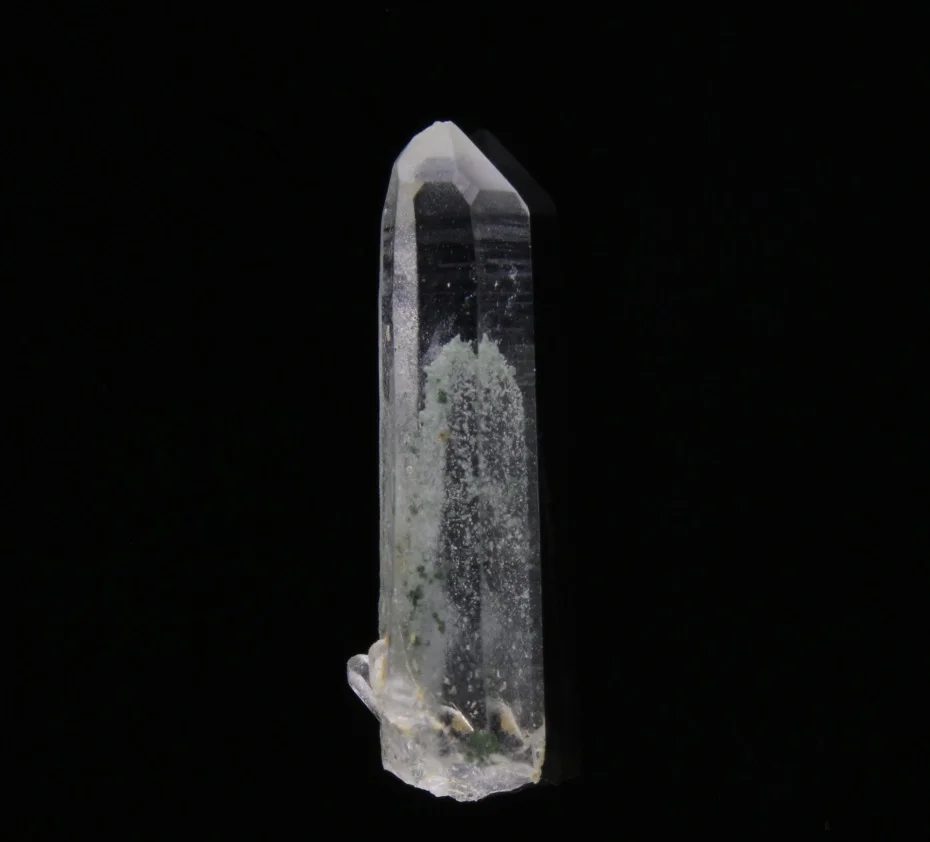 Mineral photo of Quartz (var. rock crystal) from locality Korálové jámy, Czech Republic