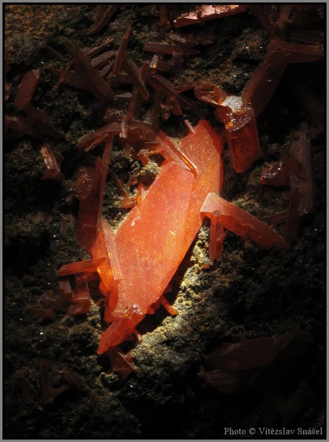 Mineral photo of Crocoite from locality Berezovsk, Russia