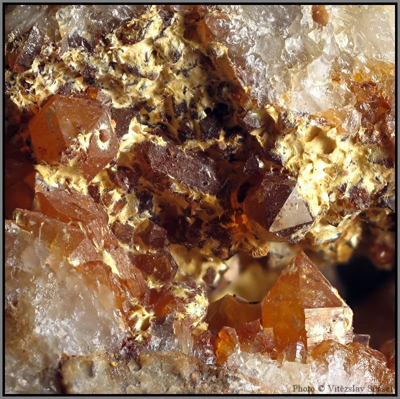 Mineral photo of Cacoxenite, Quartz from locality Těškov, Czech Republic