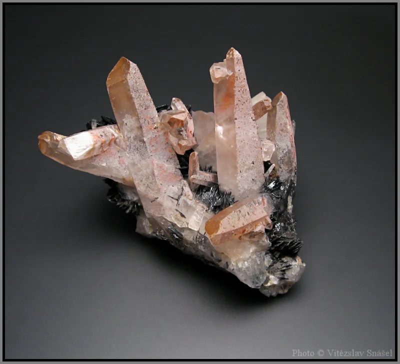 Hematite, Quartz