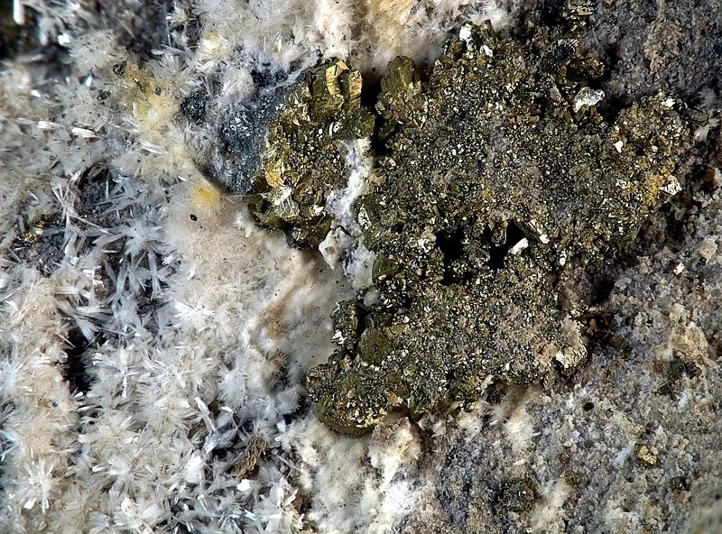 Ferrierite, Marcasite
