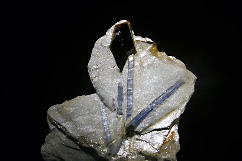 Kyanite, Staurolite