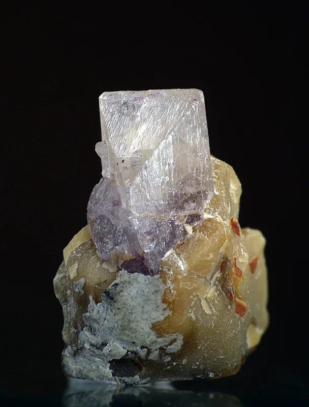 Mineral photo of Topaz from locality Cínovec, Czech Republic