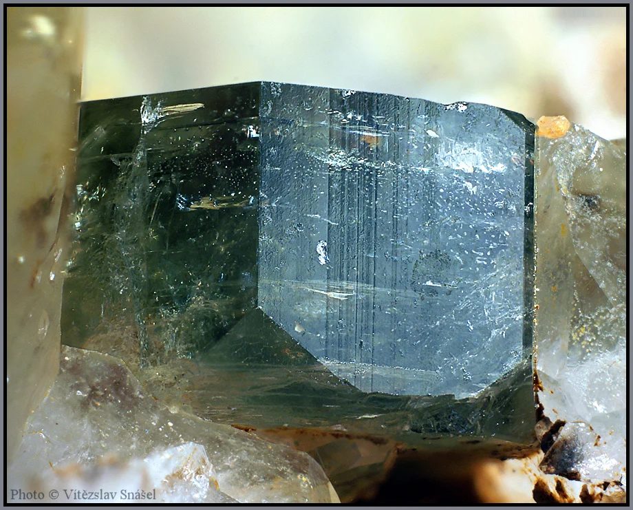 Fluorapatite