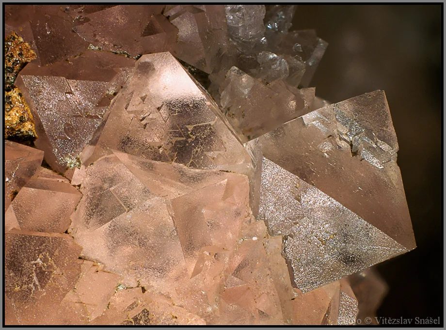 Mineral photo of Fluorite from locality Mt. Blanc Massif, France