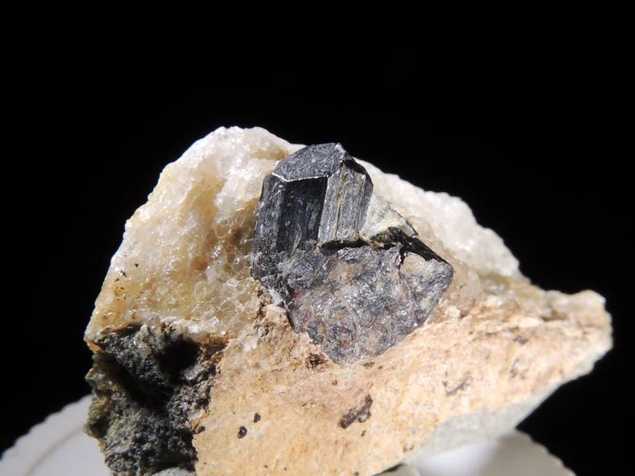 Mineral photo of Rutile from locality Na Skalách, Klínovec, Krušné hory, Czech Republic