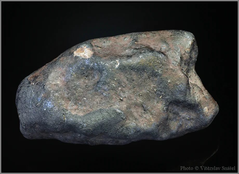 Mineral photo of Chondrite ii5 from locality Chelyabinsk, Russia