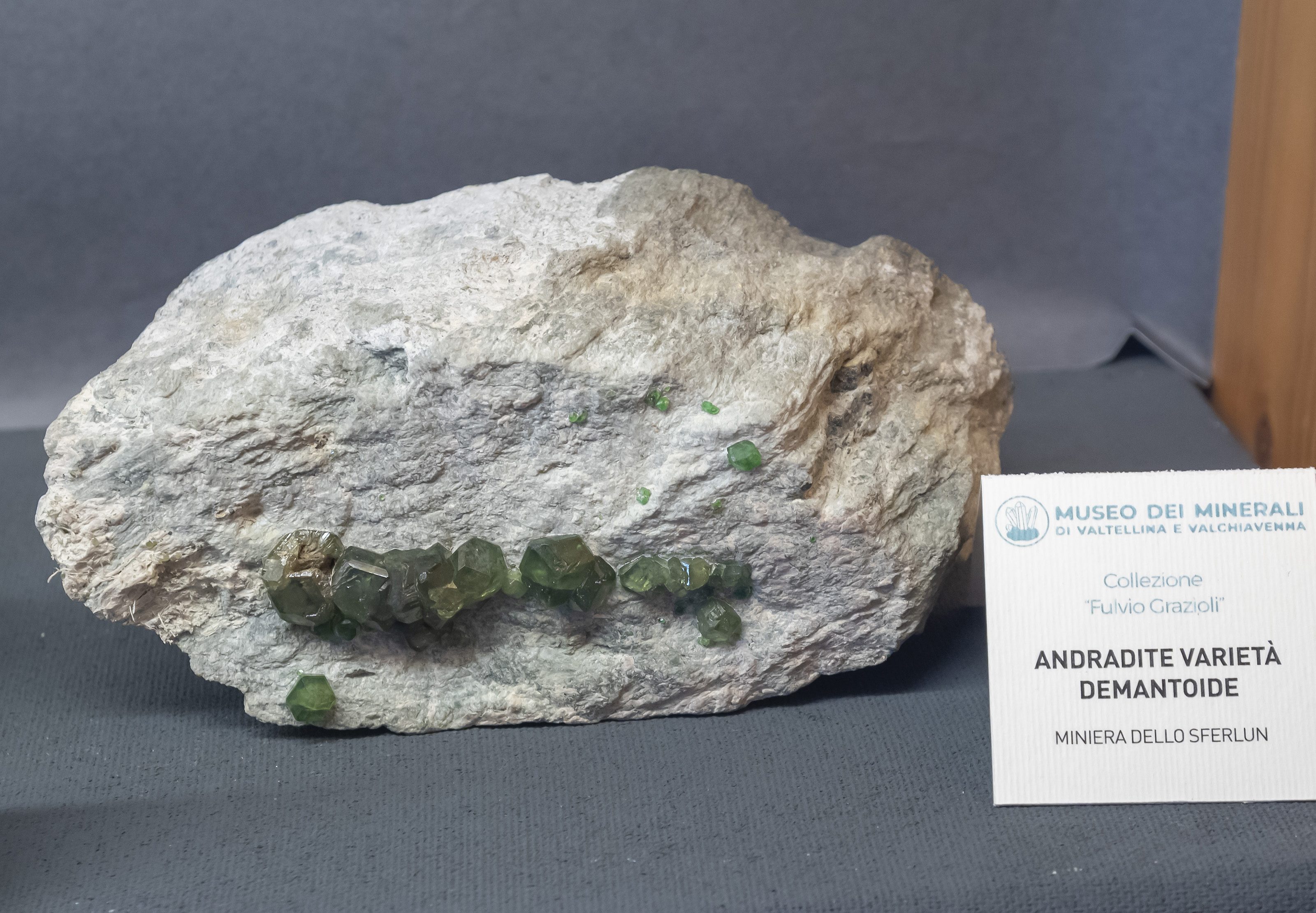 Andradite (var. demantoid)