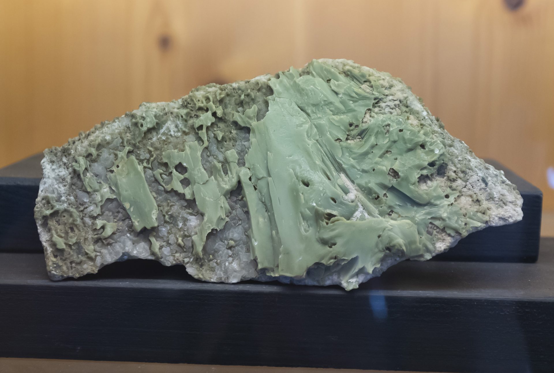 Mineral photo of Lizardite from locality Pizzo delle Tre Mogge, Sondrio Province, Lombardy, Italy