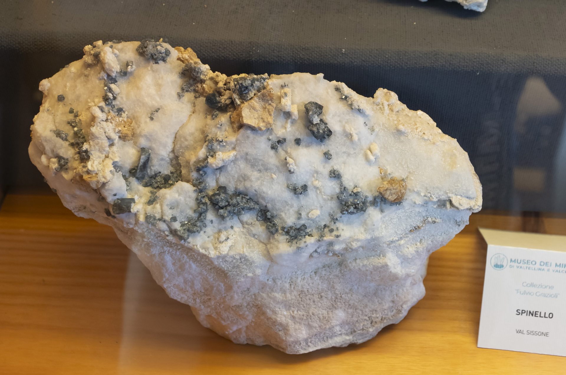 Mineral photo of Spinel from locality Val Sissone, Sondrio Province, Lombardy, Italy