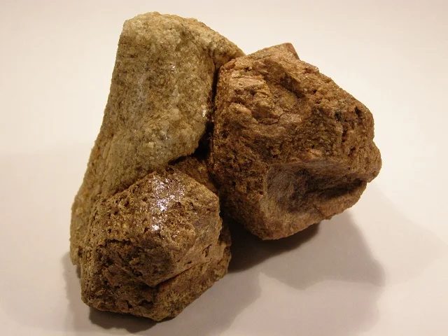 Grossular (var. hessonite)