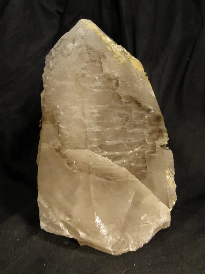 Mineral photo of Quartz (var. smoky) from locality Zillertall, Austria