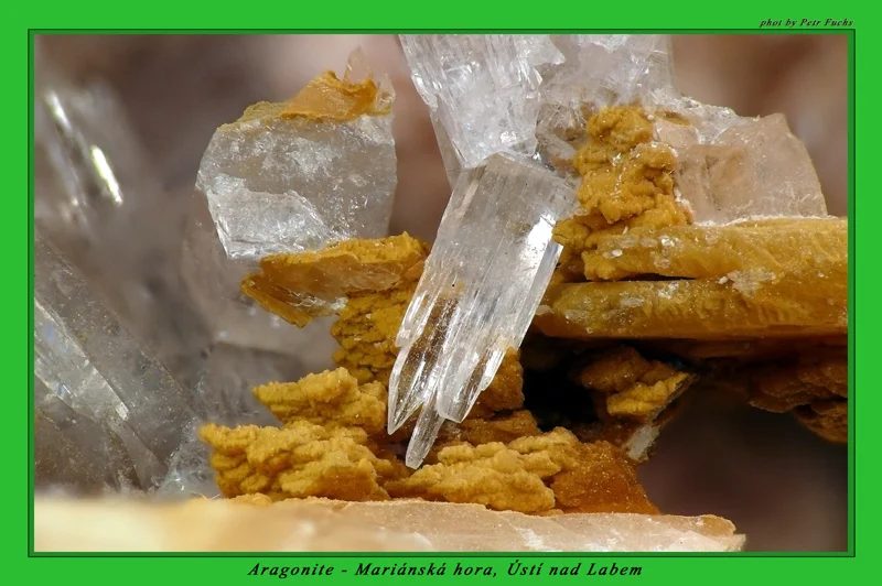 Mineral photo of Aragonite from locality Mariánská skála, Ustí nad Labem, Czech Republic