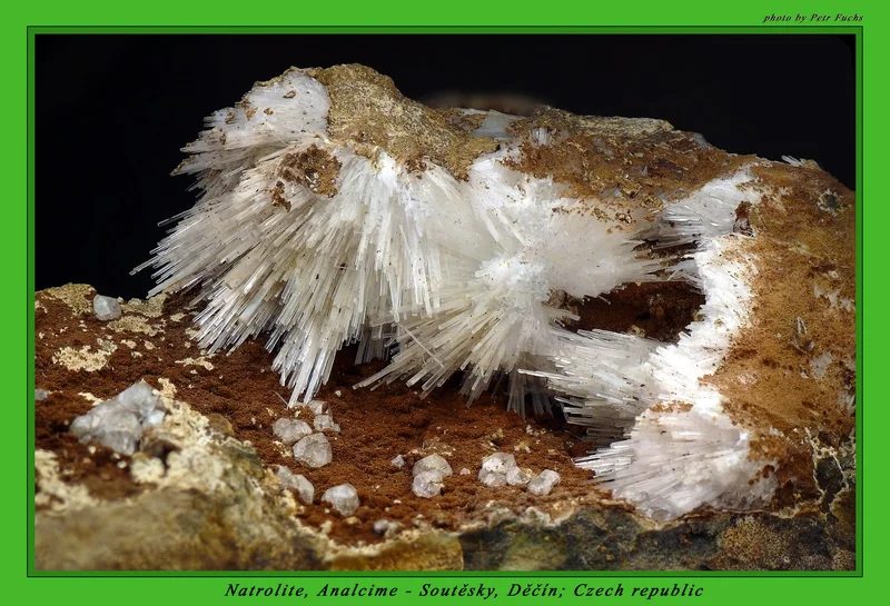 Analcime, Natrolite