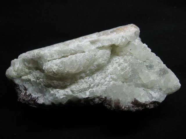 Axinite-(Fe), Prehnite