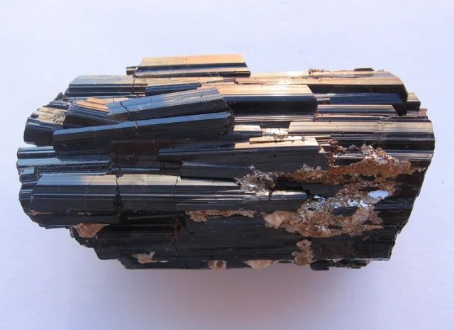 Mineral photo of Schorl from locality Netín, Czech Republic