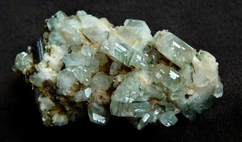 Mineral photo of Albite from locality Sobotín, Pfarrerb, Czech Republic