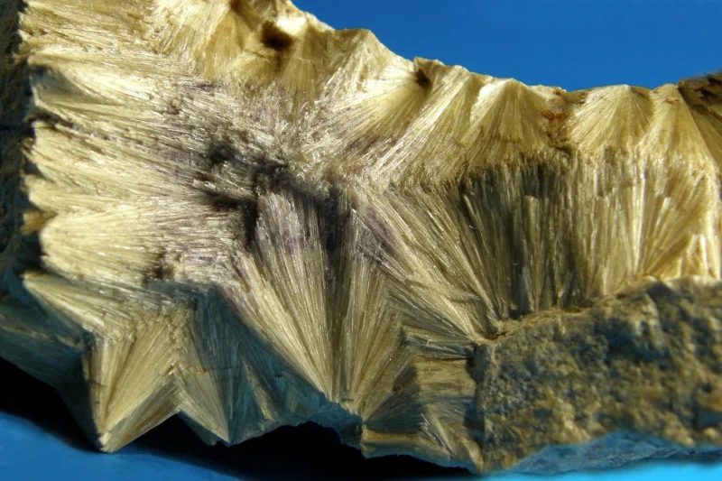Mineral photo of Carpholite from locality Krásno, Czech Republic