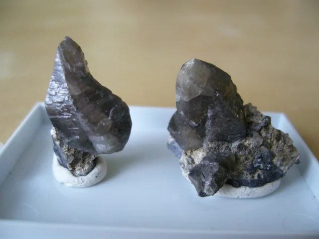 Mineral photo of Cerussite from locality Stříbro, Czech Republic