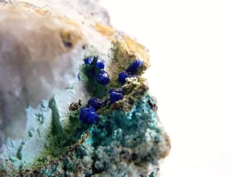 Mineral photo of Linarite from locality Zlaté Hory, Czech Republic