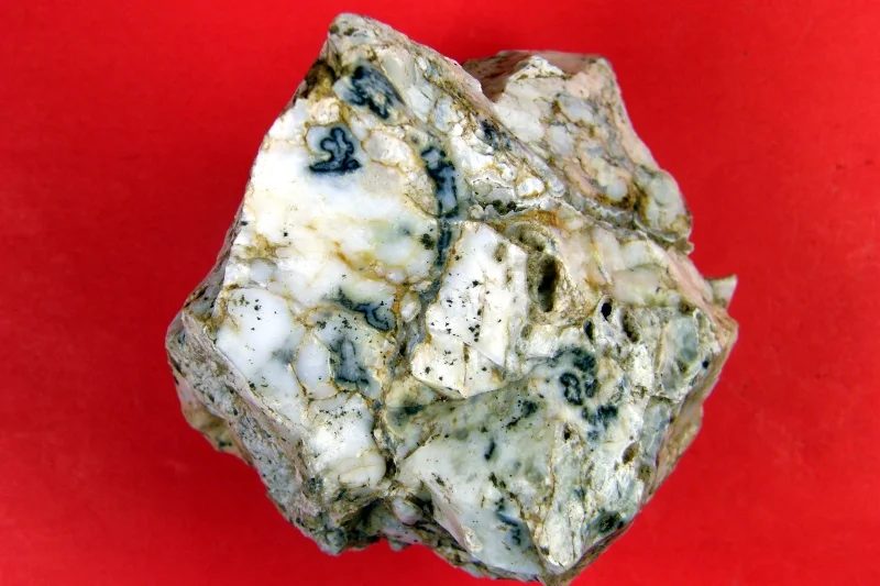 Mineral photo of Opal from locality Chlum u Sepekova, Czech Republic