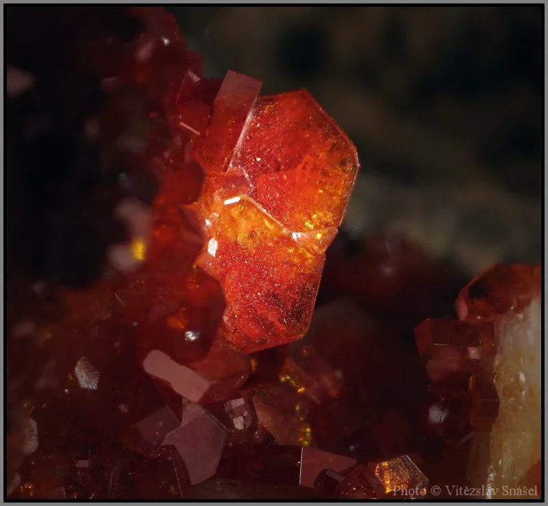 Mineral photo of Vanadinite from locality Mibladen, Morocco