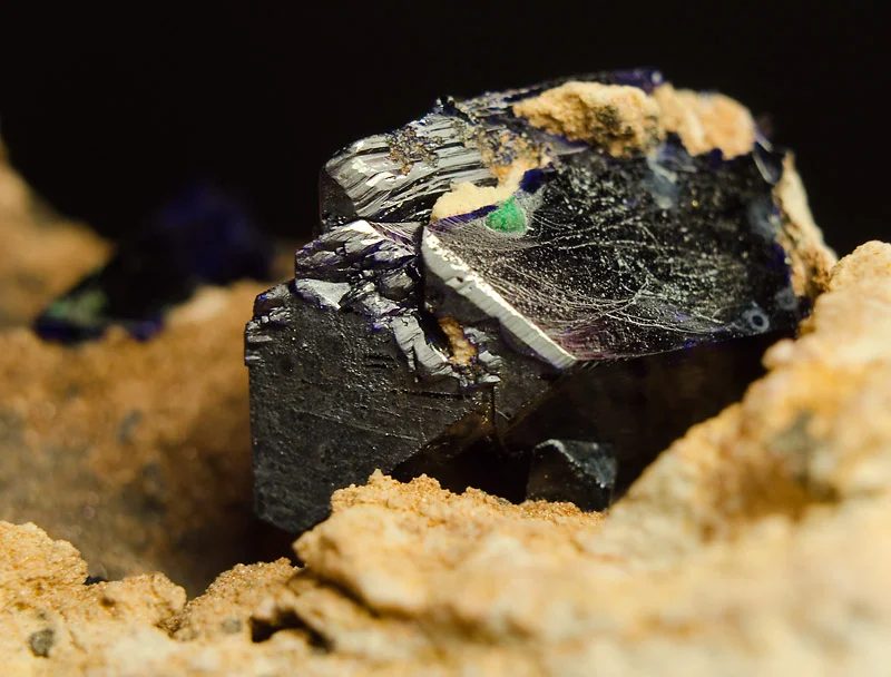 Mineral photo of Azurite from locality Kerrouchen, Morocco
