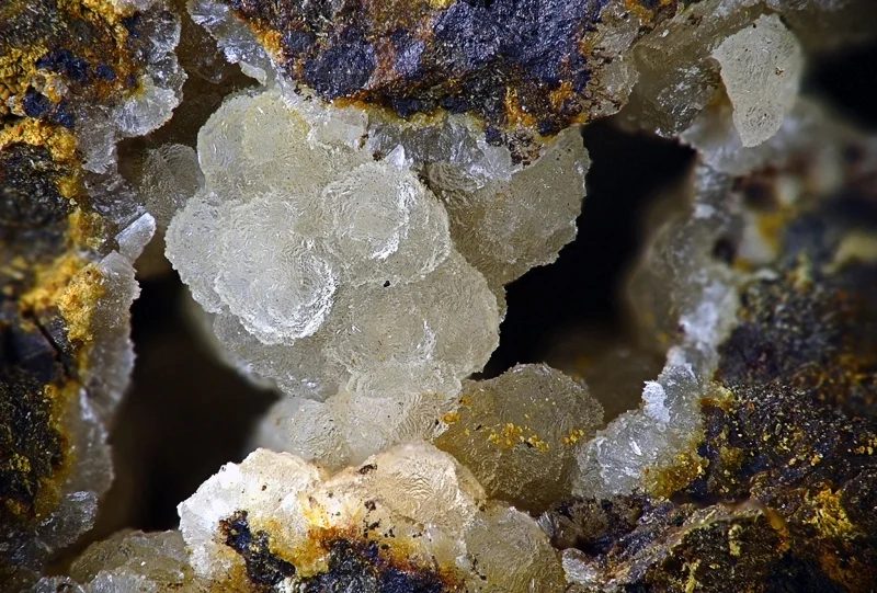 Mineral photo of Clinoptilolite from locality Vinařice, Czech Republic