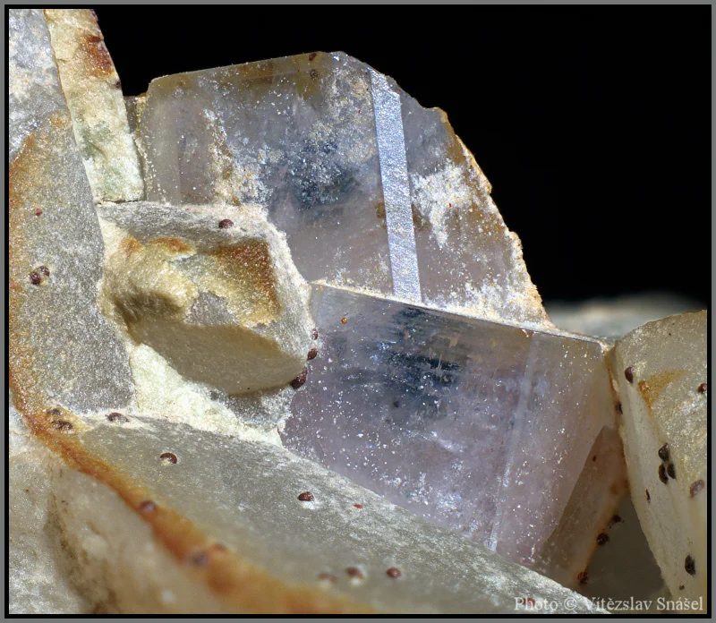Mineral photo of Fluorapatite from locality Hubský peň, Horní Slavkov, Czech Republic