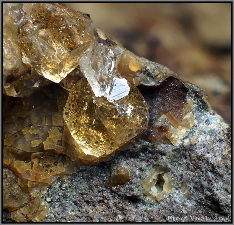 Mineral photo of Paulingite-(Ca) from locality Vinařice, Czech Republic