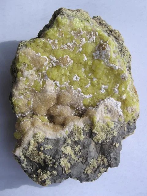 Mineral photo of Sulphur from locality Machow, Poland