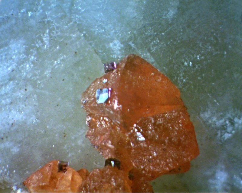 Mineral photo of Fluorite, Scheelite from locality Cínovec, Czech Republic
