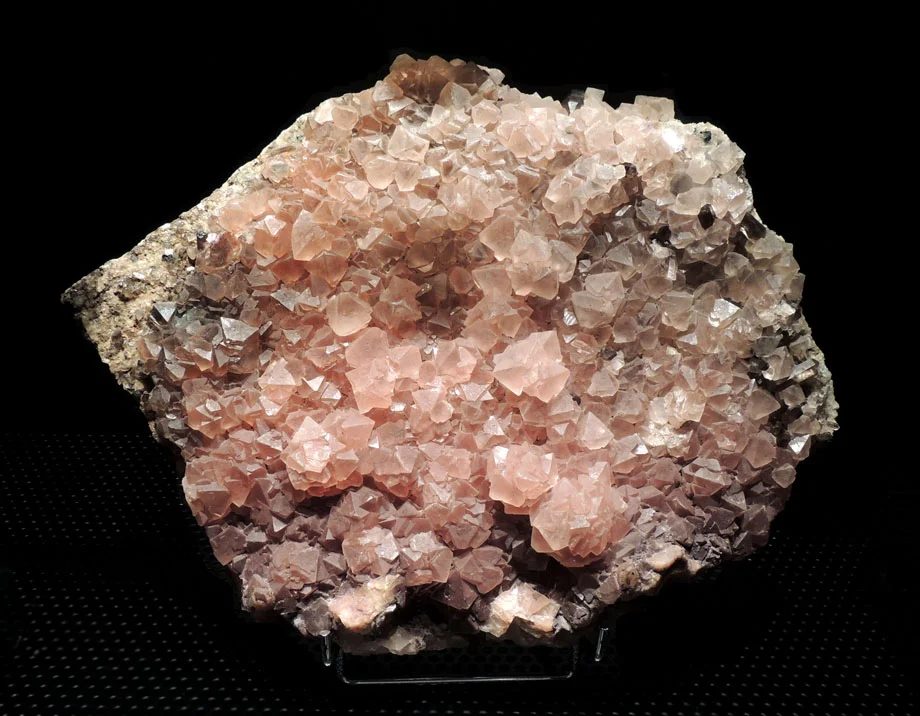 Mineral photo of Fluorite from locality Mt. Blanc Massif, France