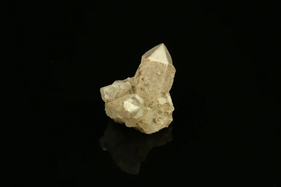 Mineral photo of Quartz from locality Morcinov, Czech Republic