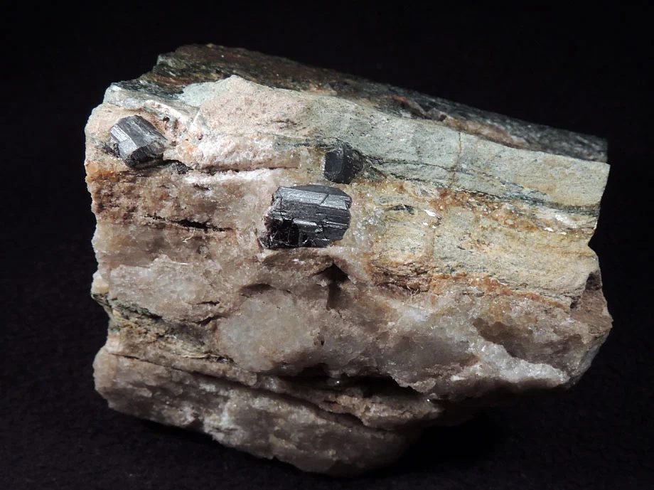 Mineral photo of Rutile from locality Na Skalách, Klínovec, Krušné hory, Czech Republic
