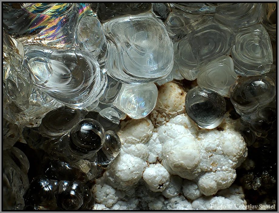 Opal (var. hyalite)