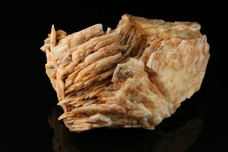 Mineral photo of Baryte from locality Dřínová, Czech Republic