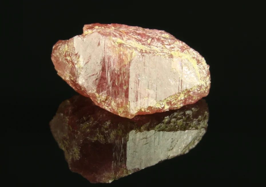 Elbaite (var. rubellite)