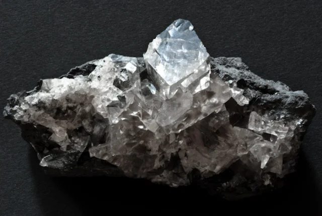 Mineral photo of Cerussite from locality Tsumeb, Namibia