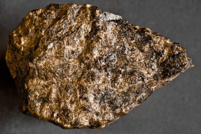 Triplite