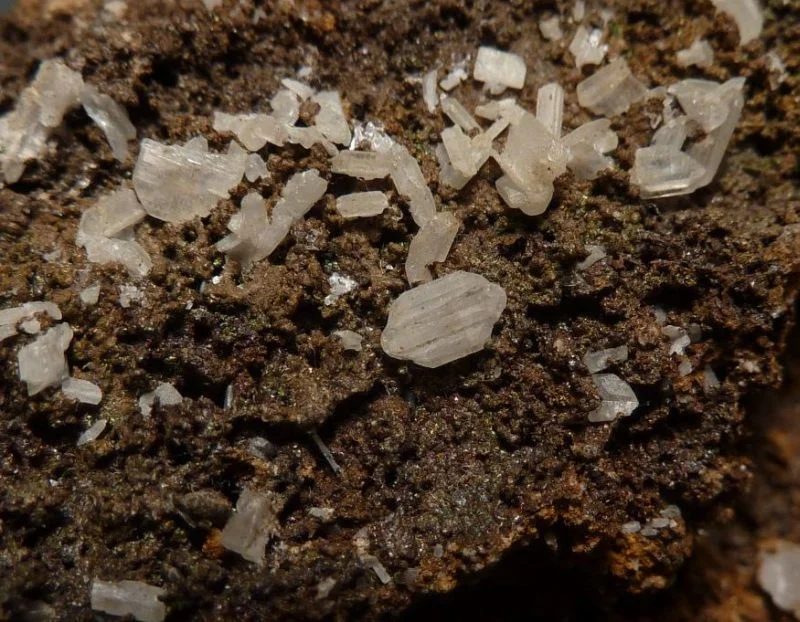 Mineral photo of Cerussite from locality Zlaté Hory, Czech Republic