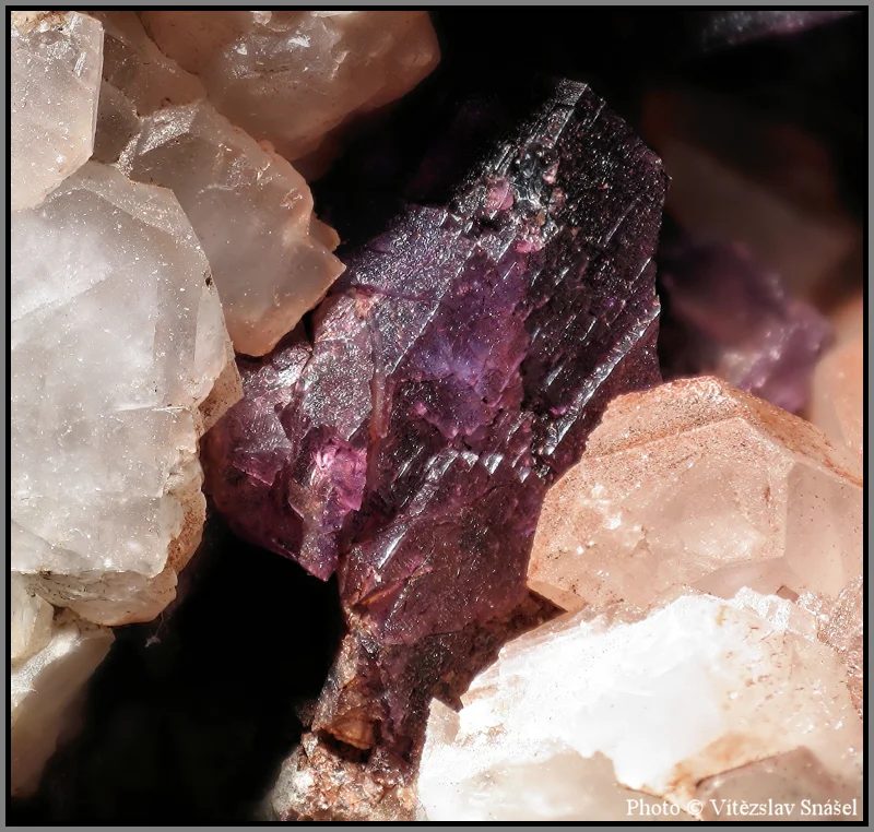 Mineral photo of Fluorite from locality Šonov u Broumova, Czech Republic