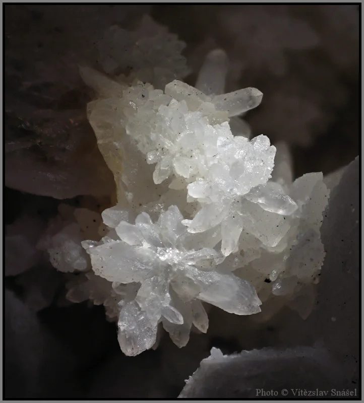 Mineral photo of Quartz from locality Cavnic, Romania