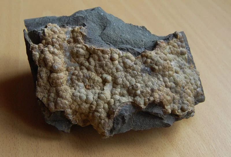 Quartz (var. chalcedony)