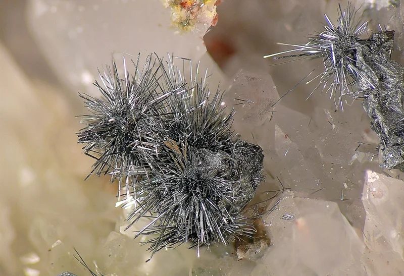 Bismuthinite