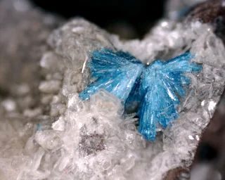 Cavansite
