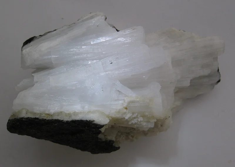 Mineral photo of Natrolite from locality Markovice, Czech Republic